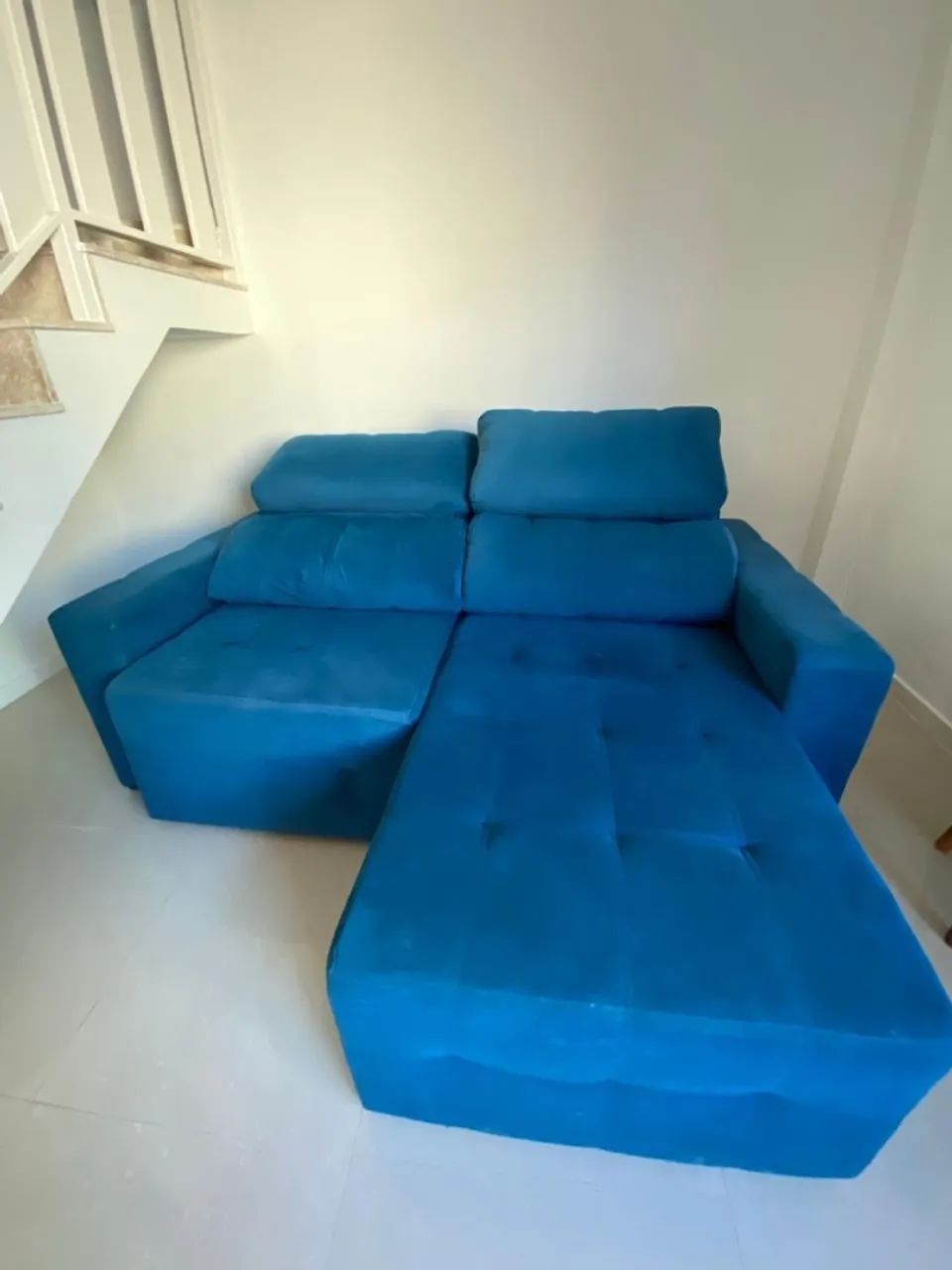 Sofá de Canto Azul - Conforto e Estilo!