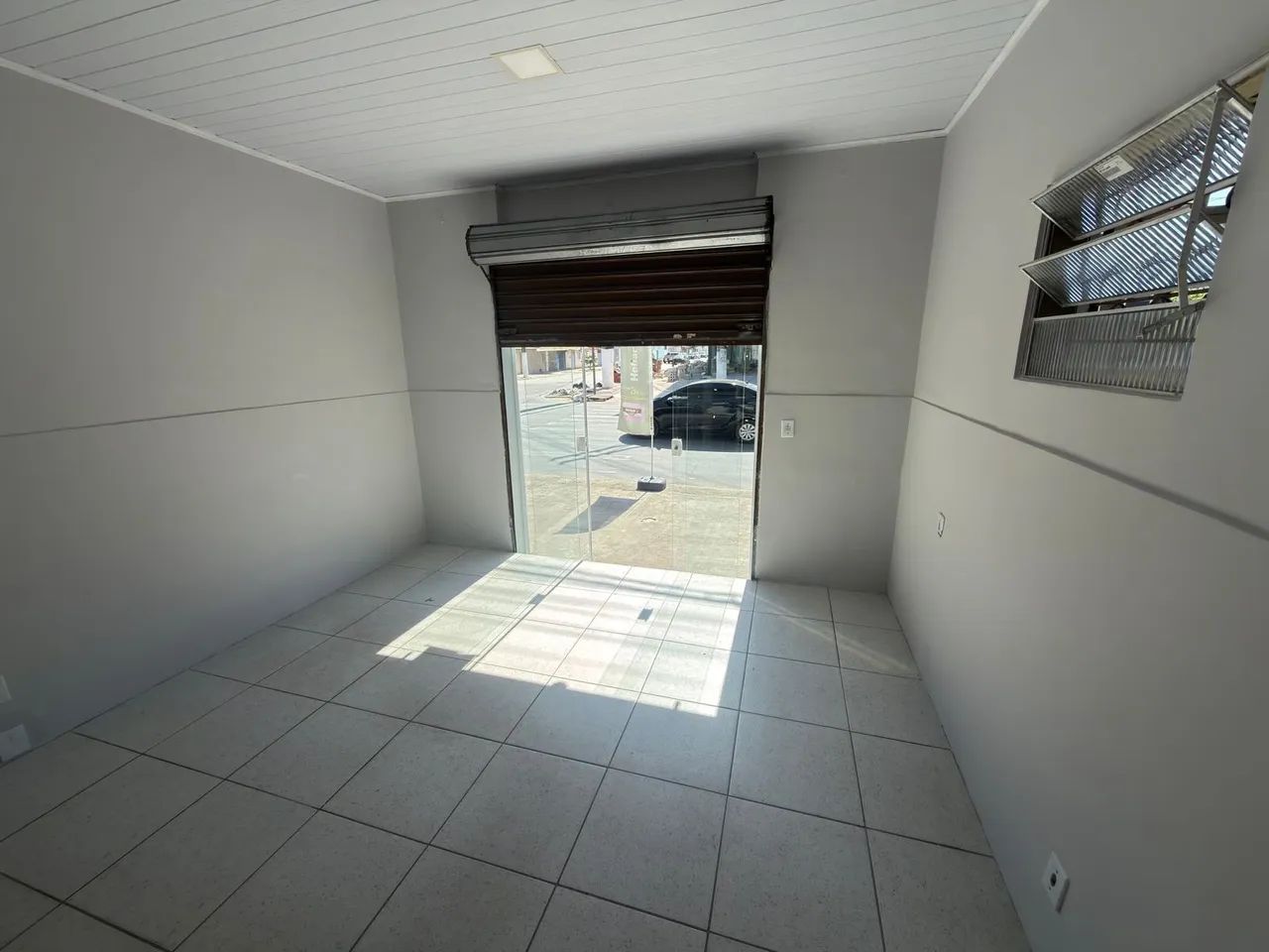 Linda loja em Itapuã  - Foto 3