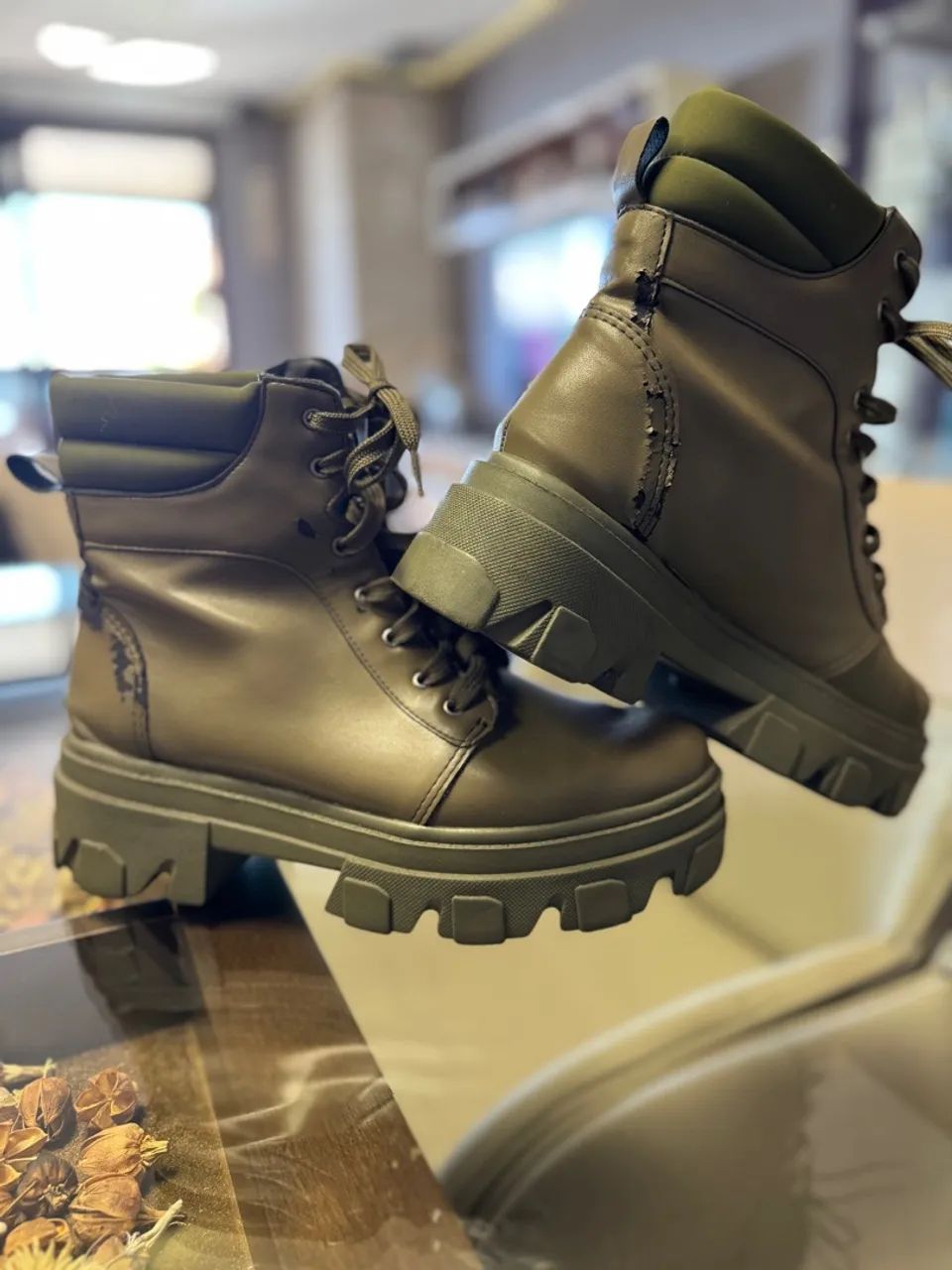 Bota Cano Alto Verde Oliva - Foto 3