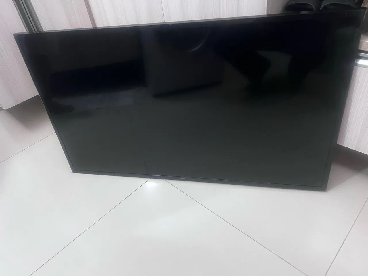 TV Samsung com defeito 64306324019714120