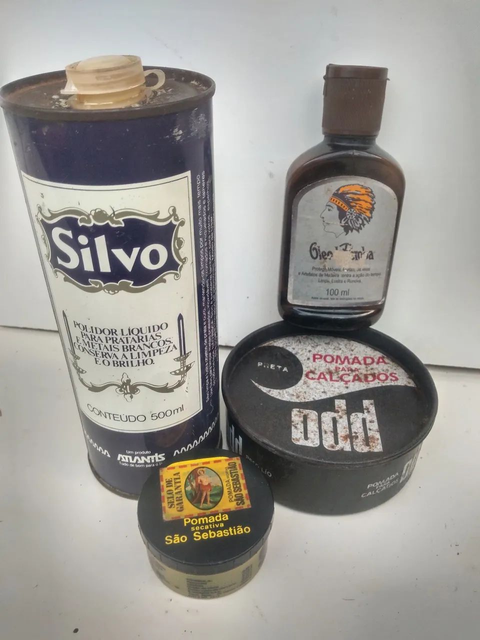 Kit de Antiguidades: Silvo, Odd e São Sebastião Lata embalagem 