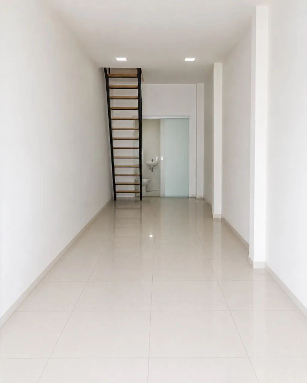 Sala Comercial para Alugar no Centro de Alagoinhas - 2 Andares - Foto 4