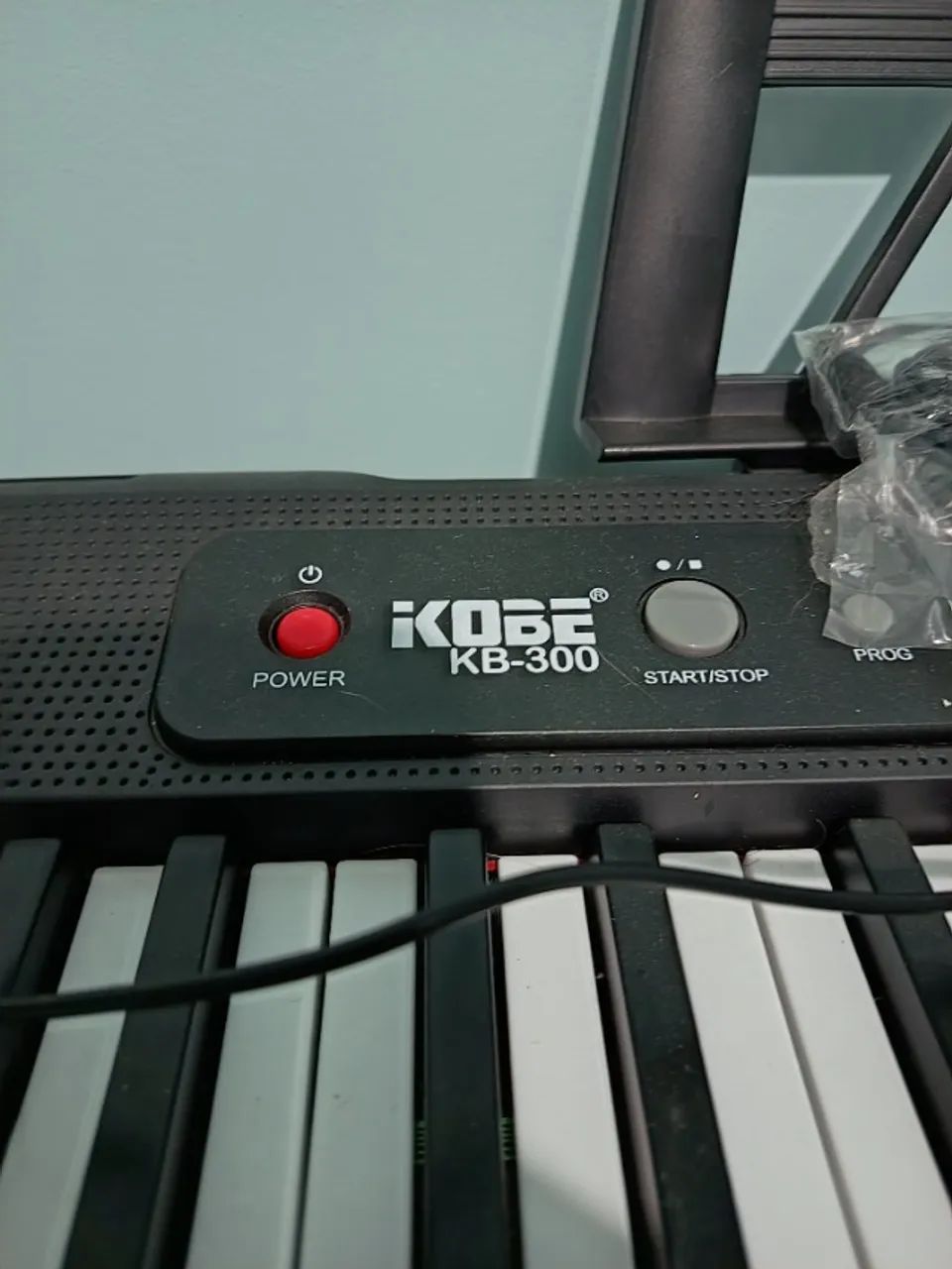 Teclado Kobe300