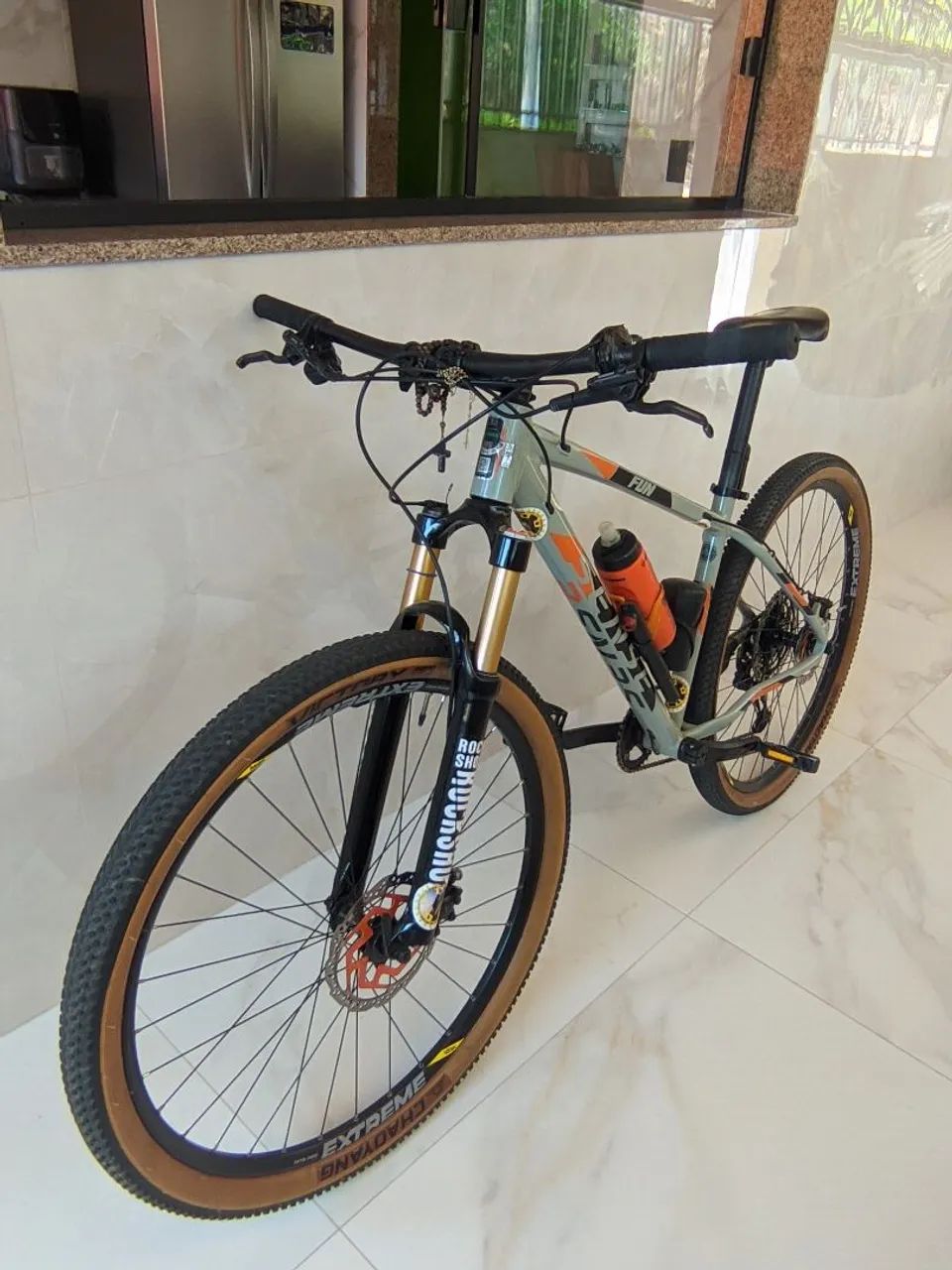 Bicicleta  - Foto 2