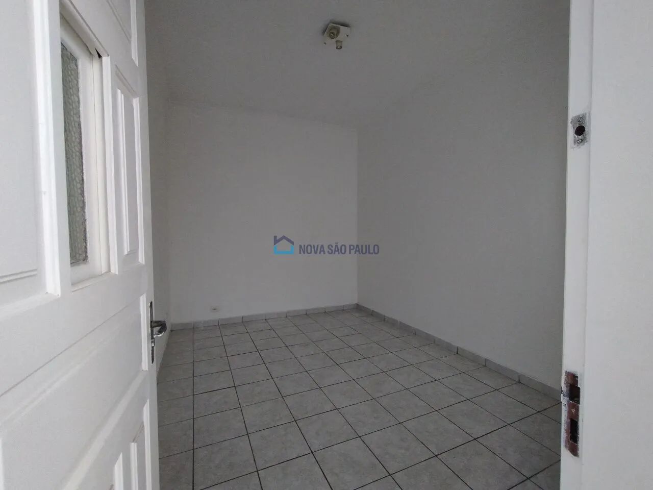 Casa para Alugar 1 Dormitório | Vila das Mercês