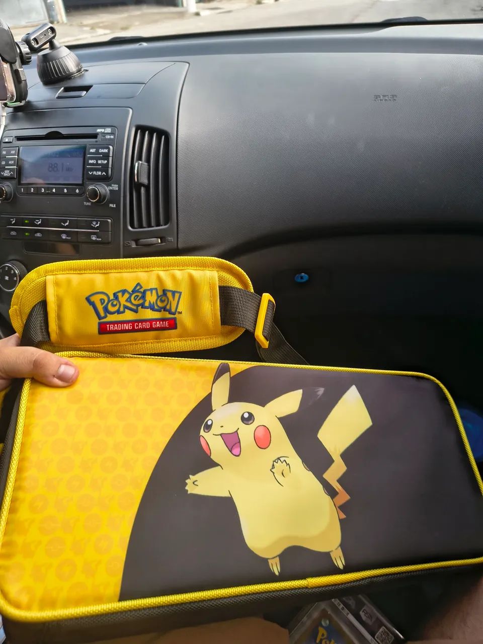 Bolsa pokémon Pikachu maleta 