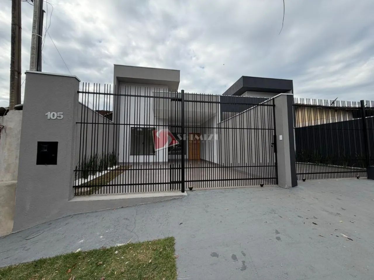 Casa à venda em Maringá, Conjunto Habitacional Requião, com 3 quartos, com 80 m² - Foto 2