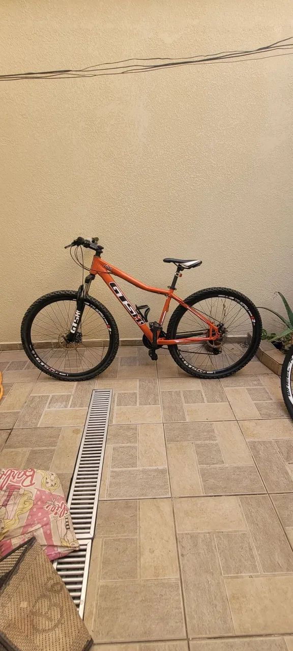 Bicicleta Mountain Bike GTSM1