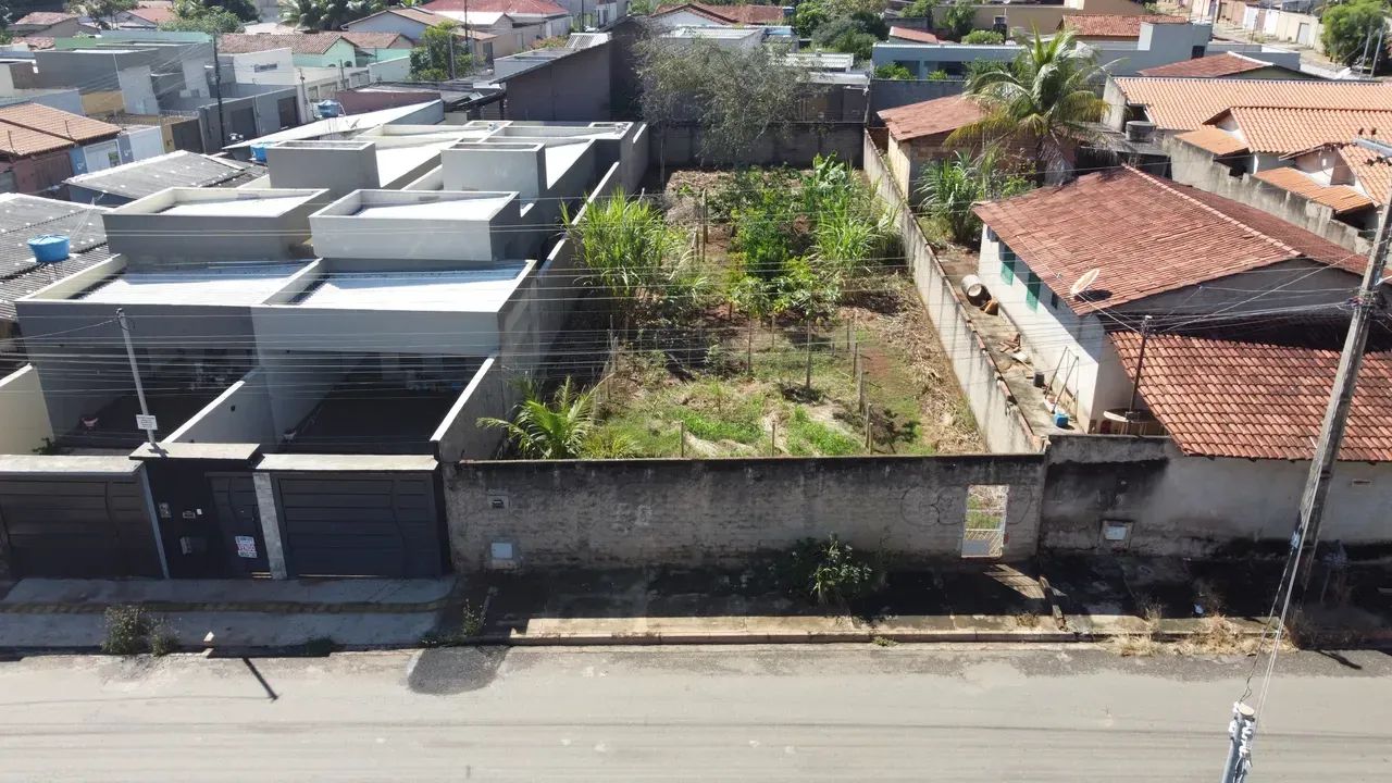 Imóvel para venda com 497 metros quadrados em Setor Orientville - Goiânia - GO