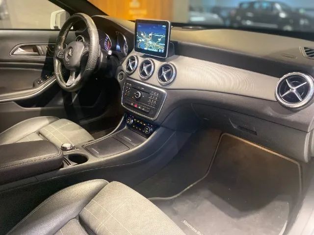Mercedes-Benz GLA 200 Adv. 1.6/1.6 TB 16V Flex Aut., foto 9 de 14