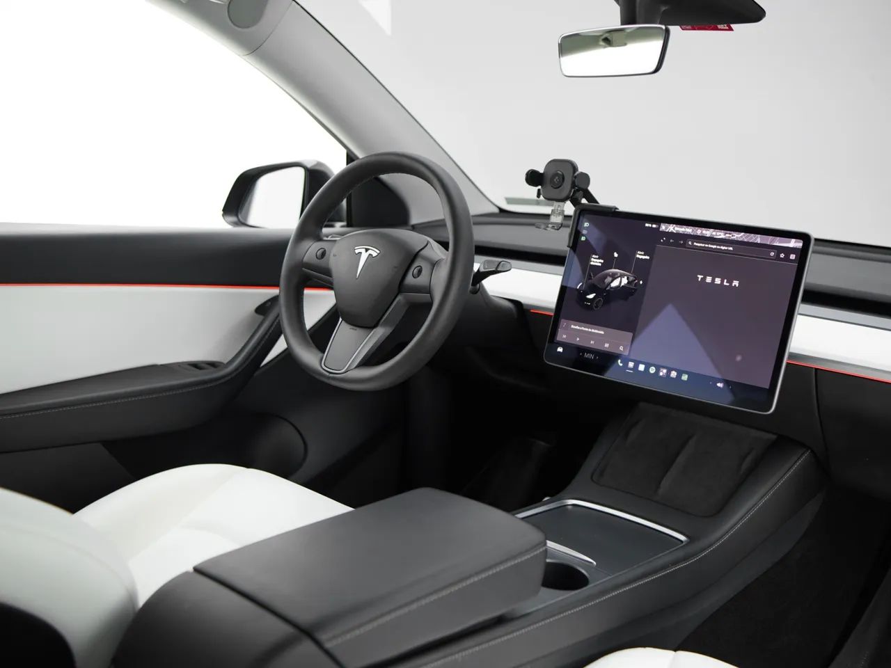 Tesla Model Y Performance, foto 10 de 16