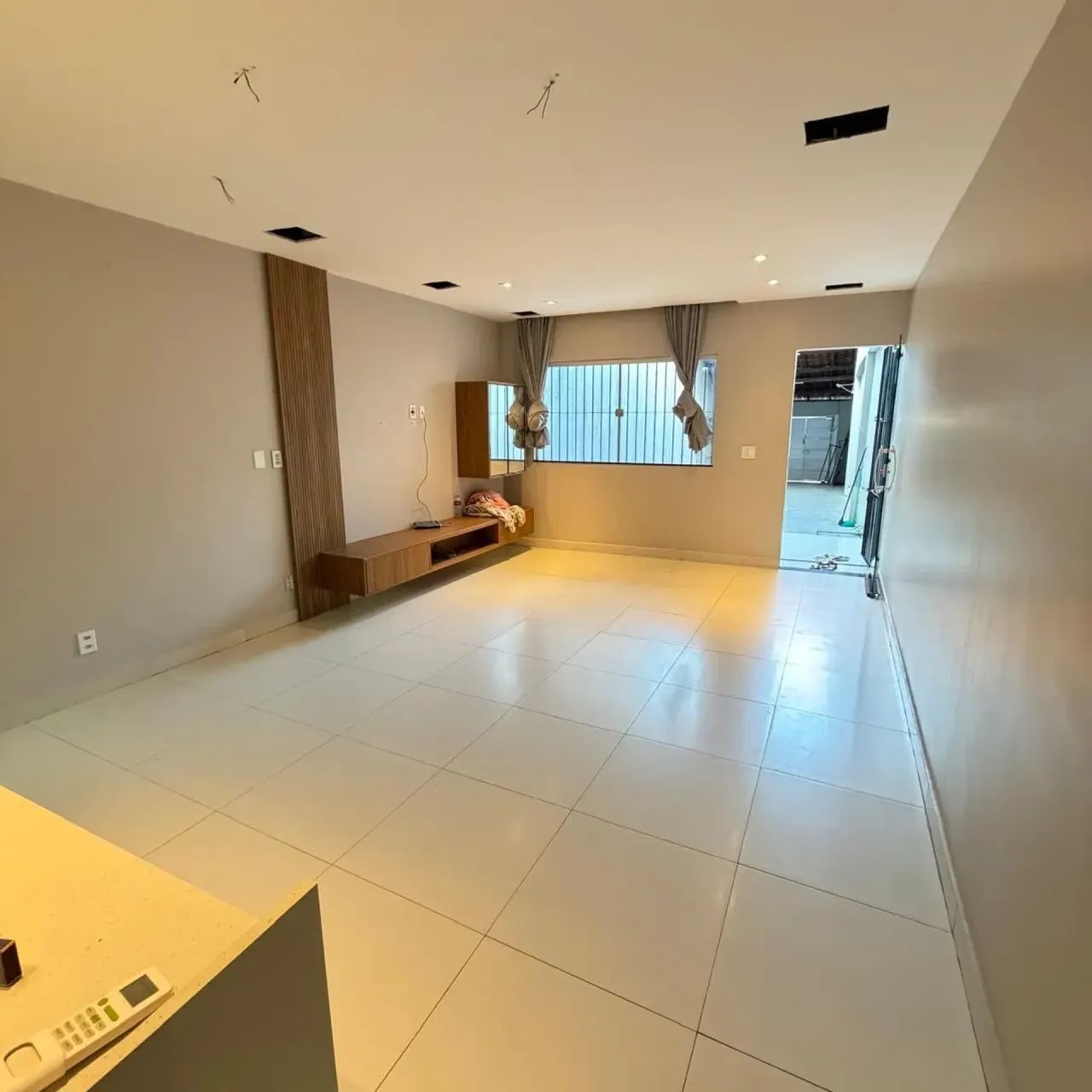 CASA DE 3 QUARTOS SENDO 1 SUÍTE PARA ALUGUEL  RUA CURUÇÁ - Foto 3