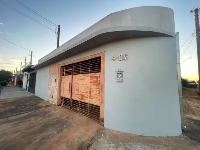 casa com 3 quartos linda