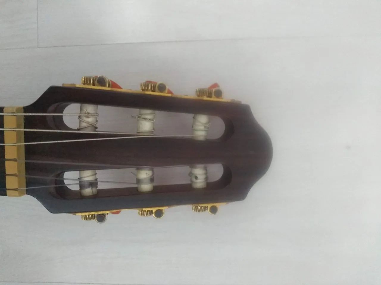 Violão Yamaha Silent 100 nylon - Foto 5