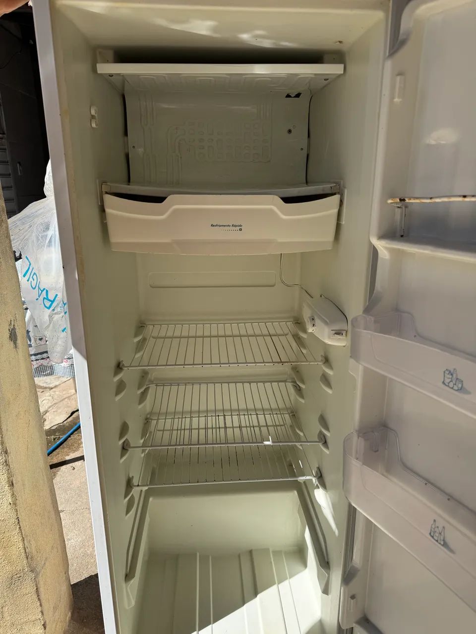 Vende -se Geladeira  - Foto 5