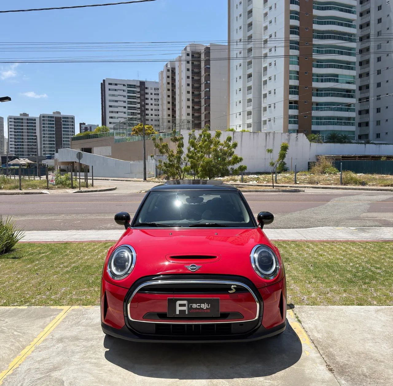 Mini Cooper SE Exclusive 3P (elétrico) 2022 - Foto 2