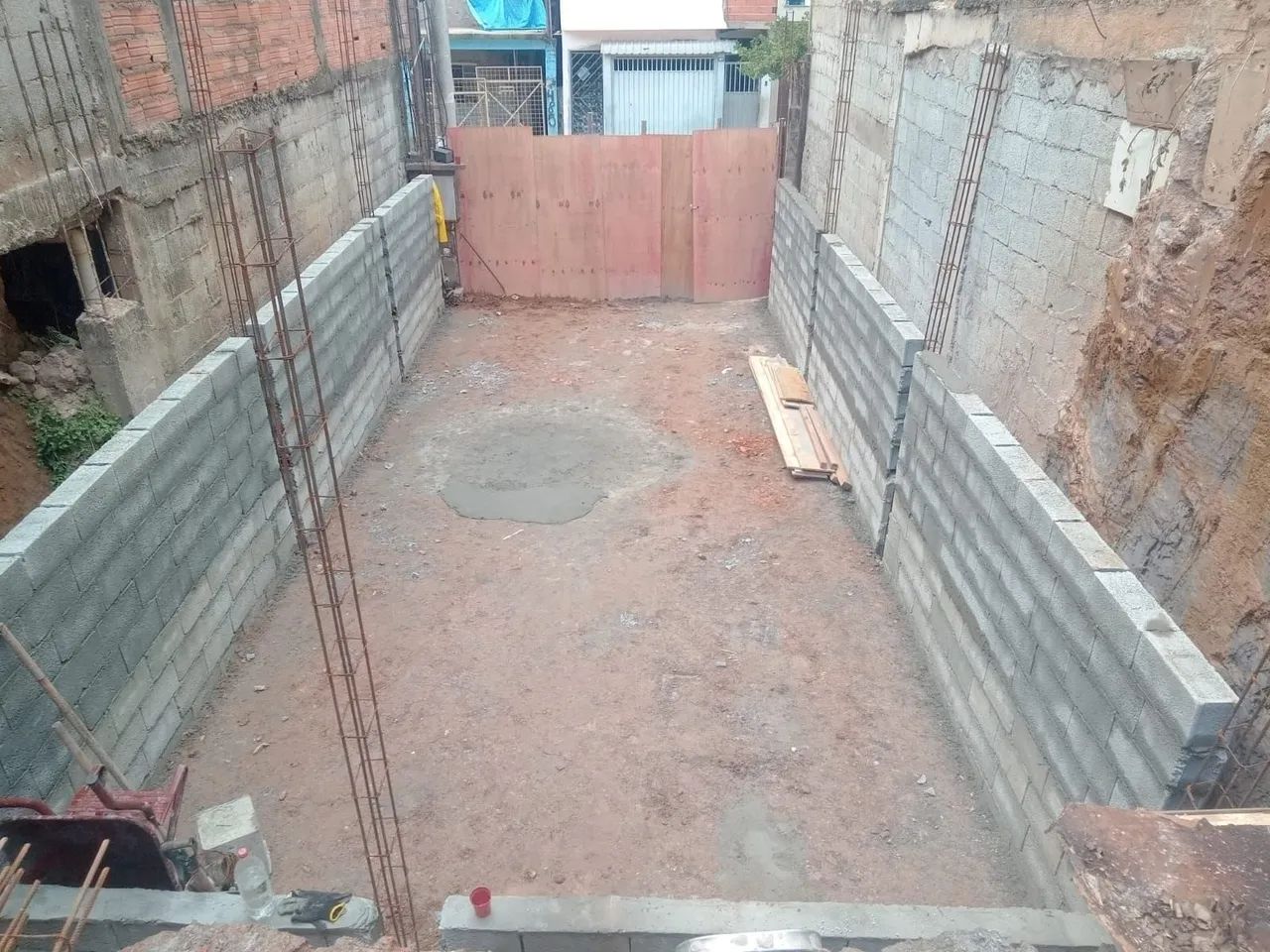 Pedreiro profissional faça seu orçamento! - Foto 2
