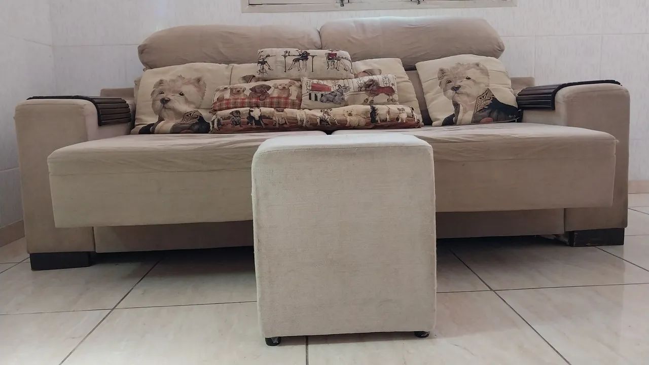 SOFÁ RECLINÁVEL E RETRÁTIL + ALMOFADAS + PUFF, VALOR DE R$ 410,00. - Foto 2
