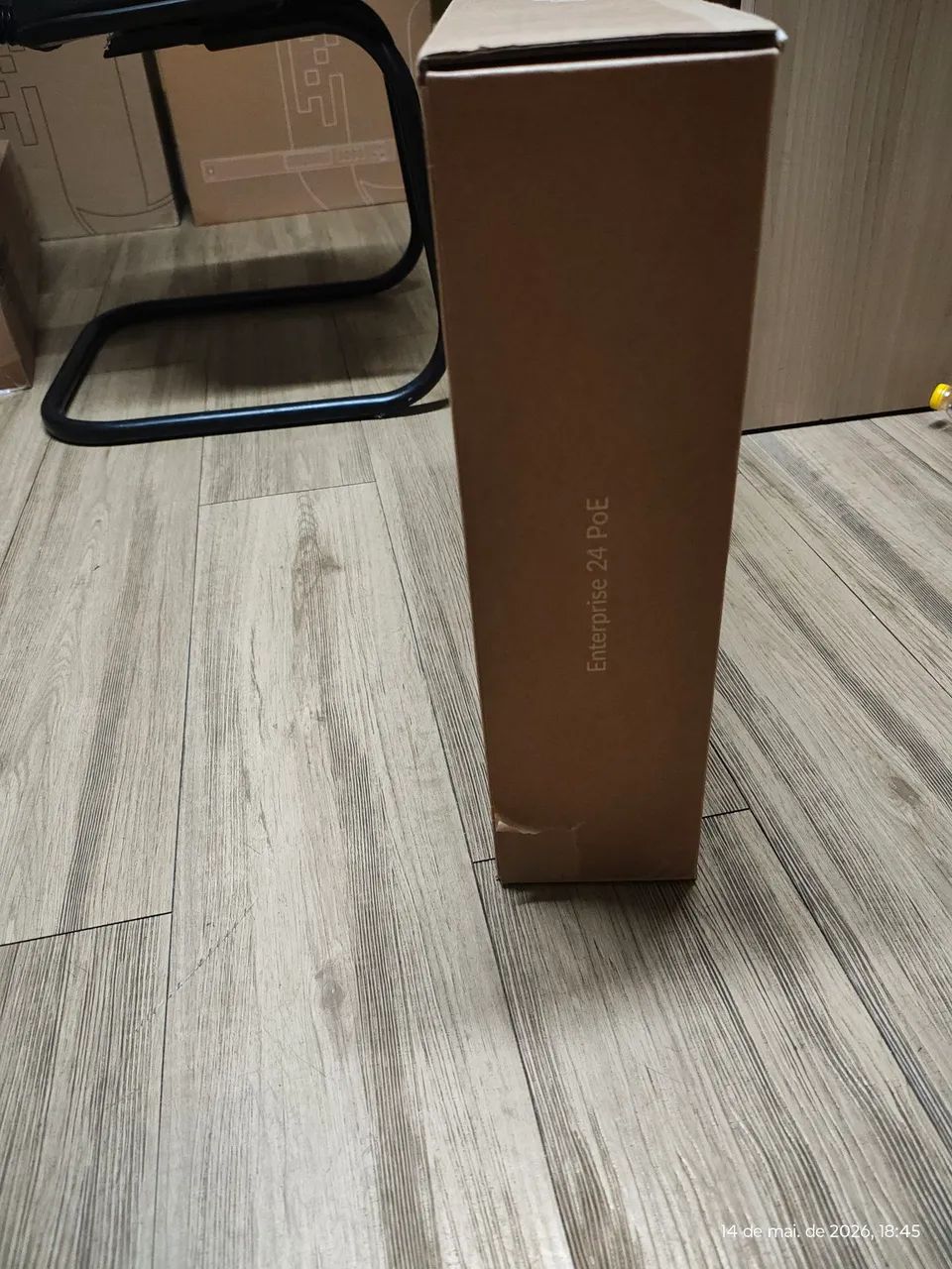 Switch Unifi Enterprise 24 POE - Foto 3