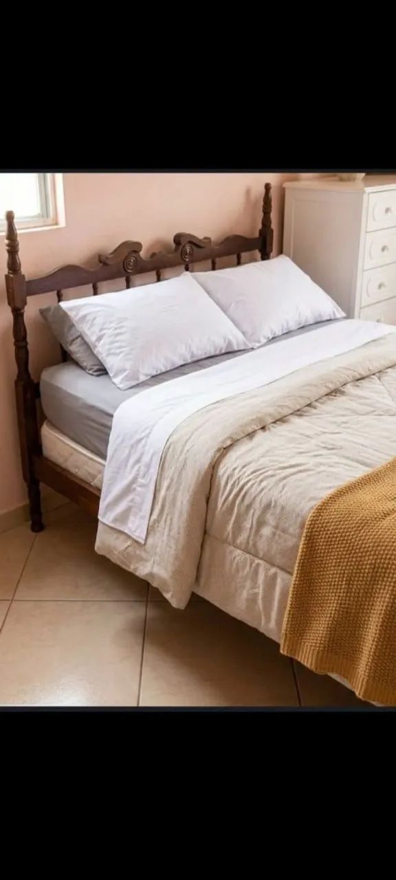 Cama de casal vintage - Foto 2