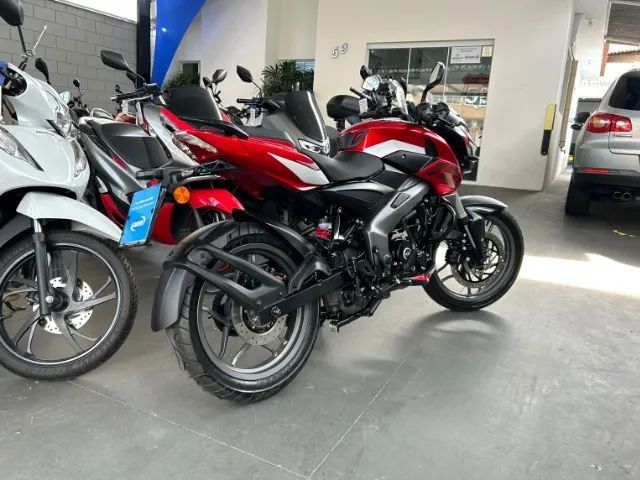 BAJAJ DOMINAR NS160 2026  - Foto 5