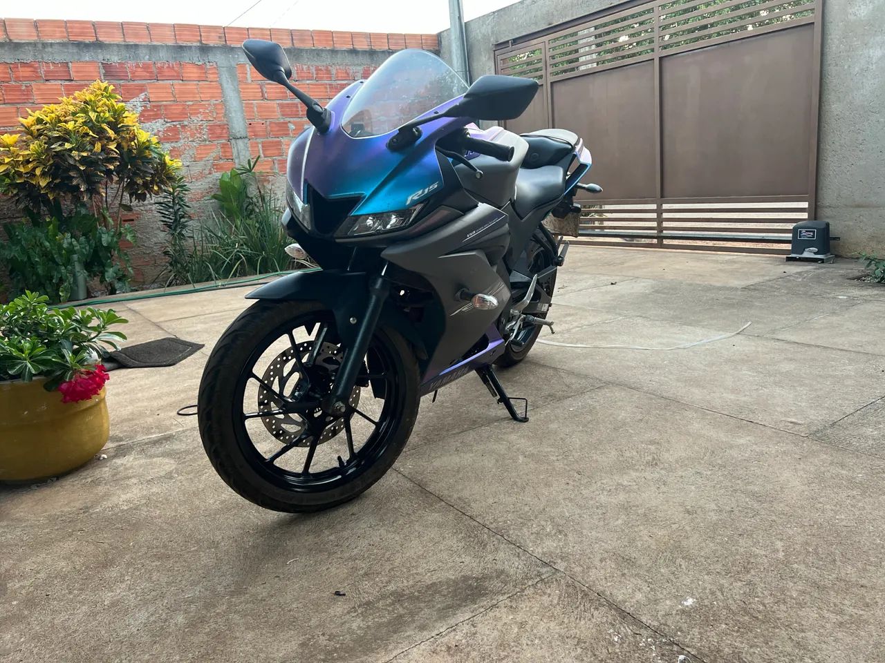 Vendo ou troco Yamaha R15 - Foto 4