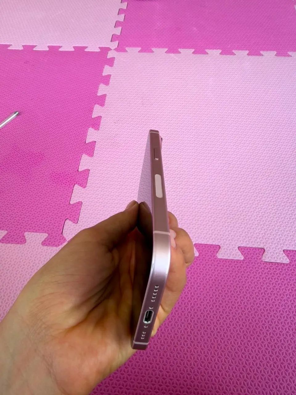 Vendo iPhone 15 Rosé 128gb - Foto 3