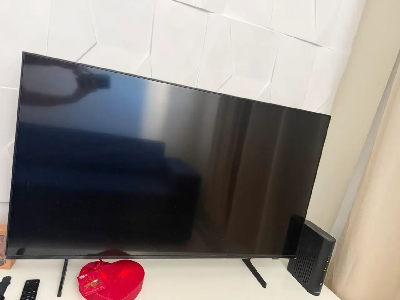 Tv com tela quebrada 49 polegadas - Foto 2