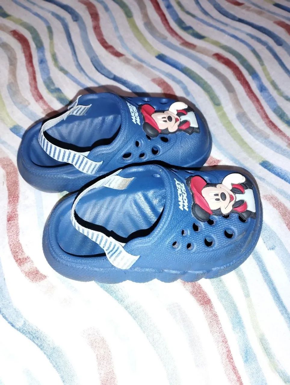 Crocs infantil do Mickey  - Foto 2