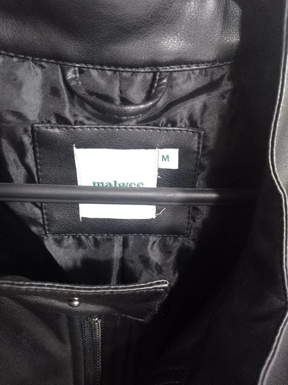 JAQUETA DE COURO MALWEE PRETA  - Foto 3