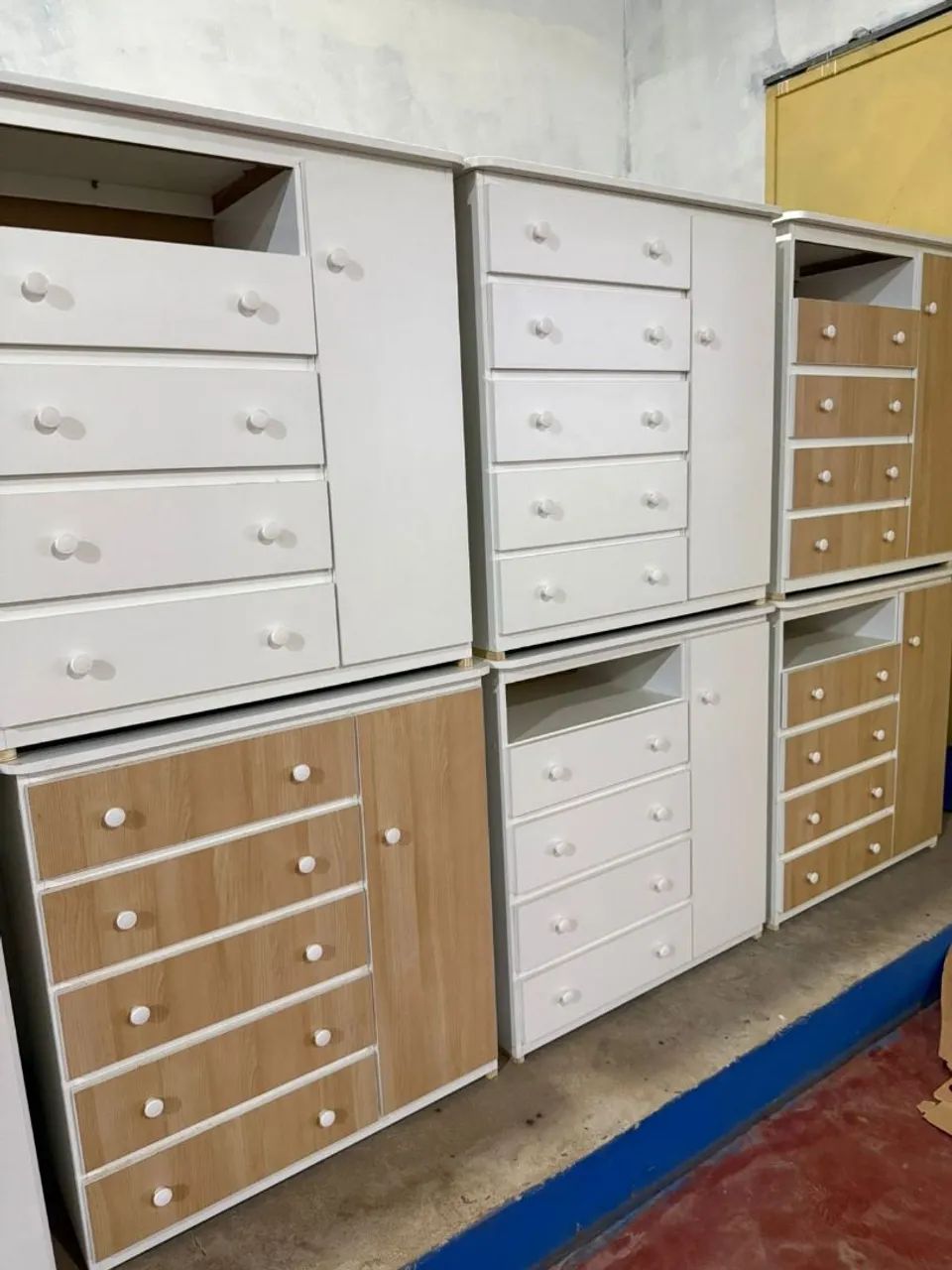 Cômoda sapateira 4 gavetas 