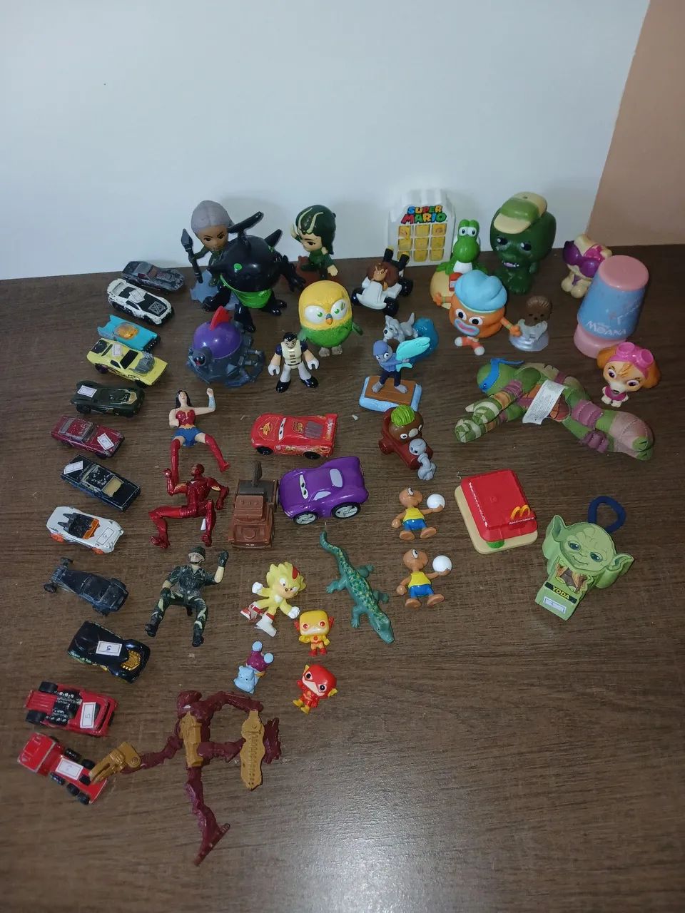 Lote de brinquedos 
