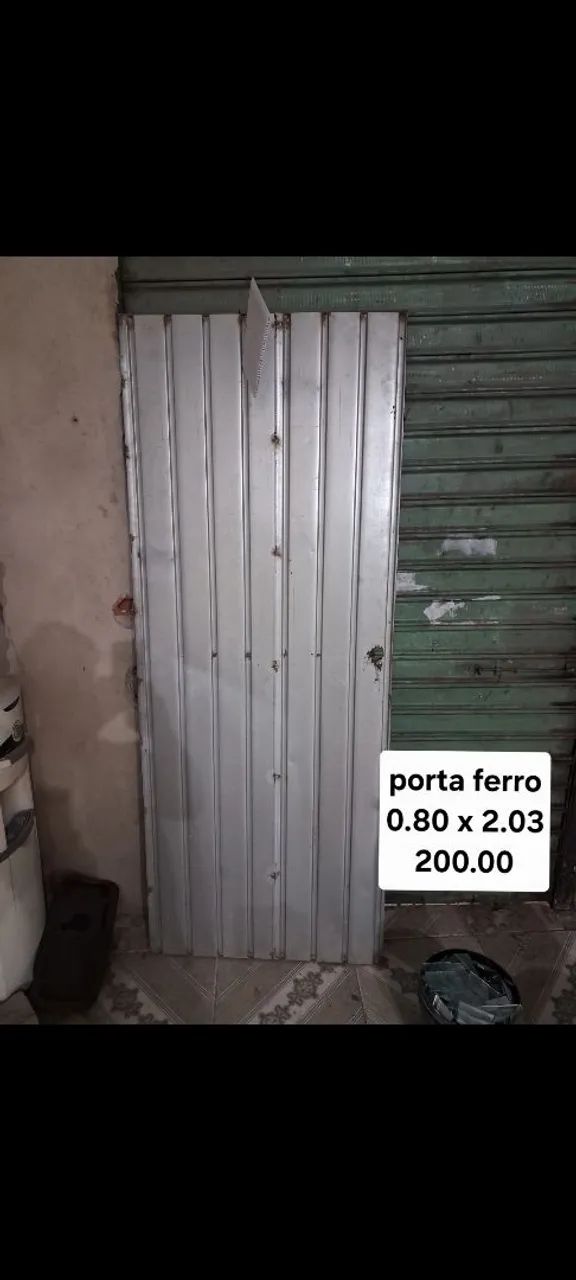 Porta de ferro444717832068157440
