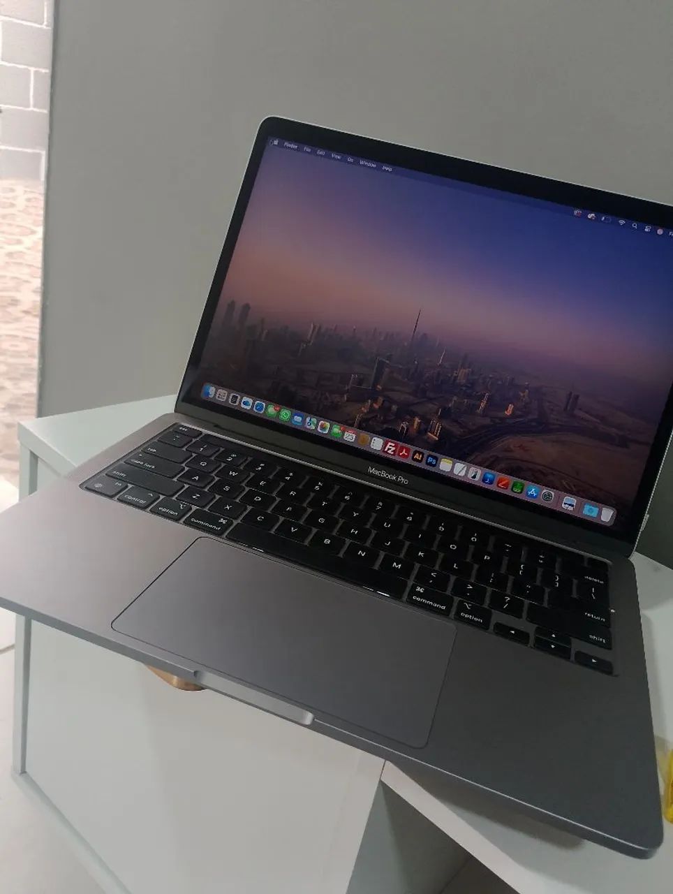 MacBook Pro M1 2020 excelente  - Foto 3