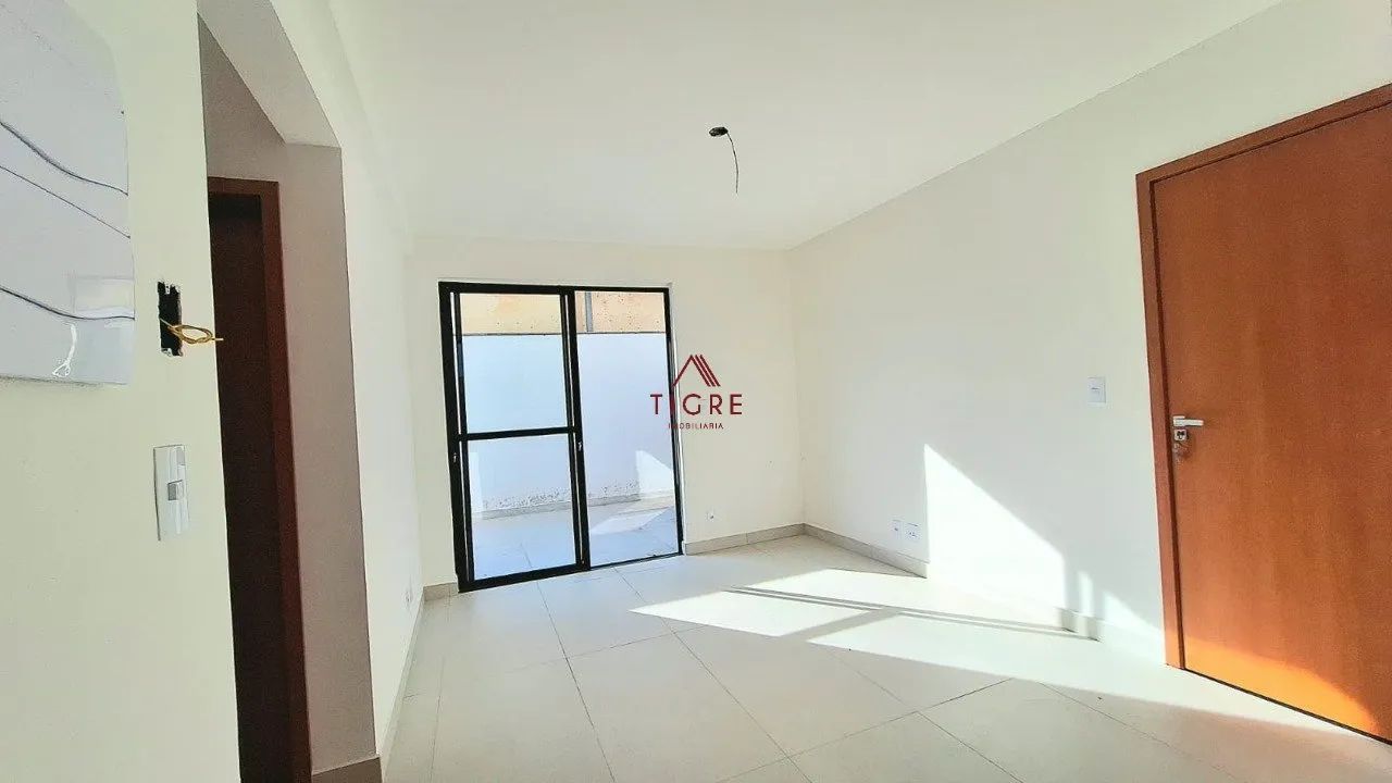 Apartamento com 2 Quartos para aluguel, 77m² - Foto 4