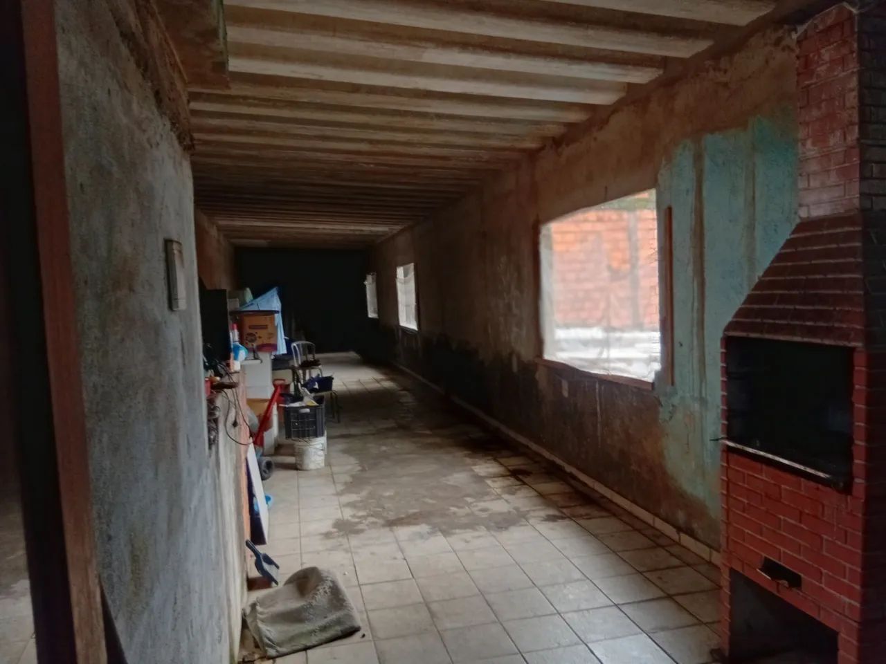 Vendo casa com loja comercial  - Foto 2