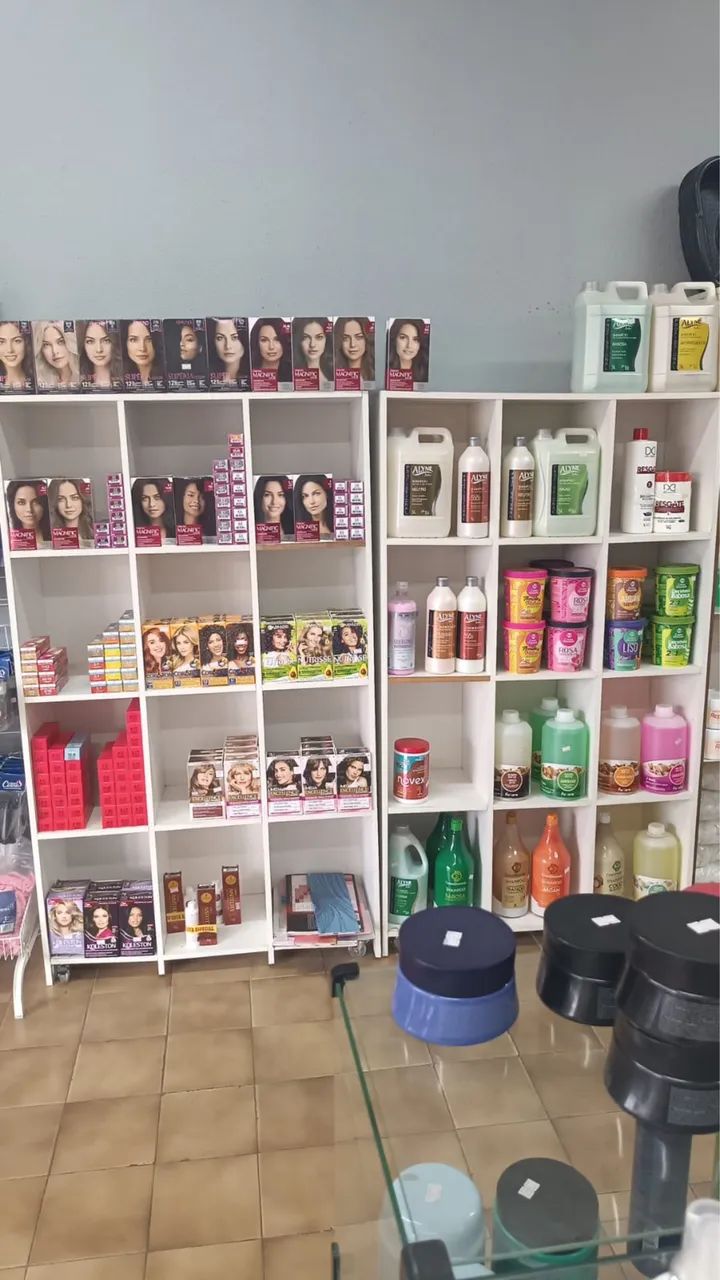 Loja de cosméticos - Equipamentos Para Comércio - Santo Antônio ...