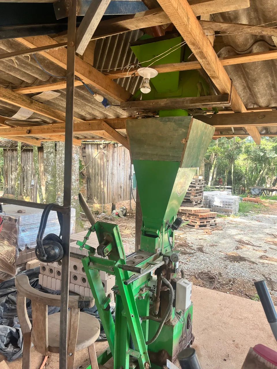 Fábrica de tijolo ecológico 