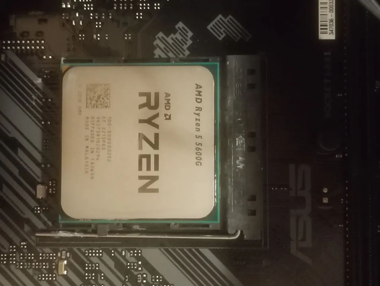 AMD Ryzen 5 5600G - Foto 5