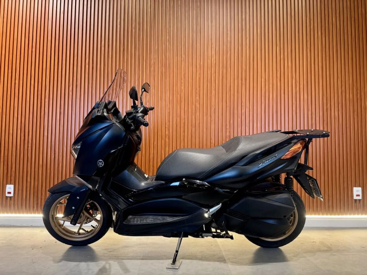 Yamaha XMAX 250 ABS 2023 - Foto 2