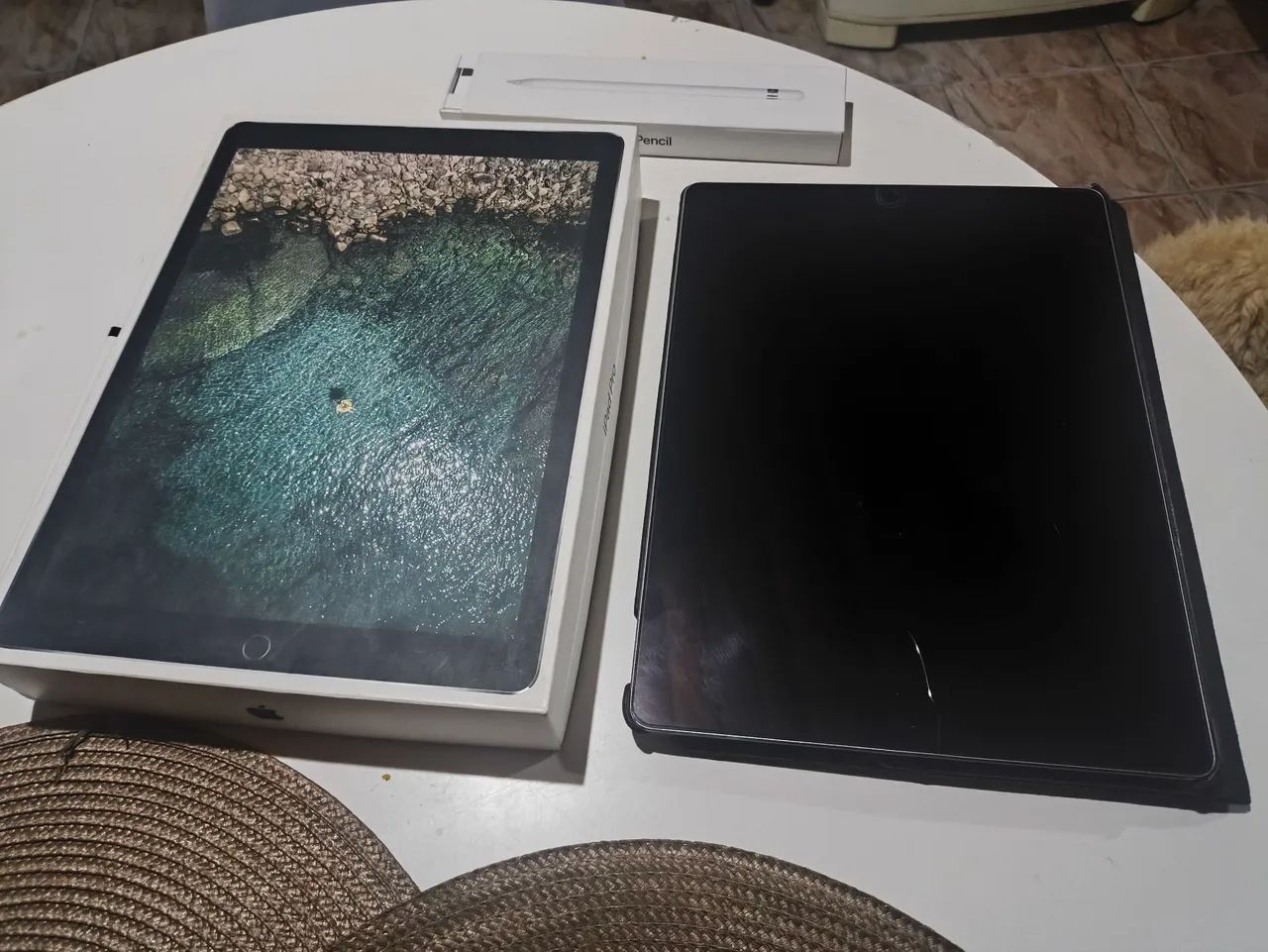 iPad Pro, com caneta Ipencil. 2nd gen