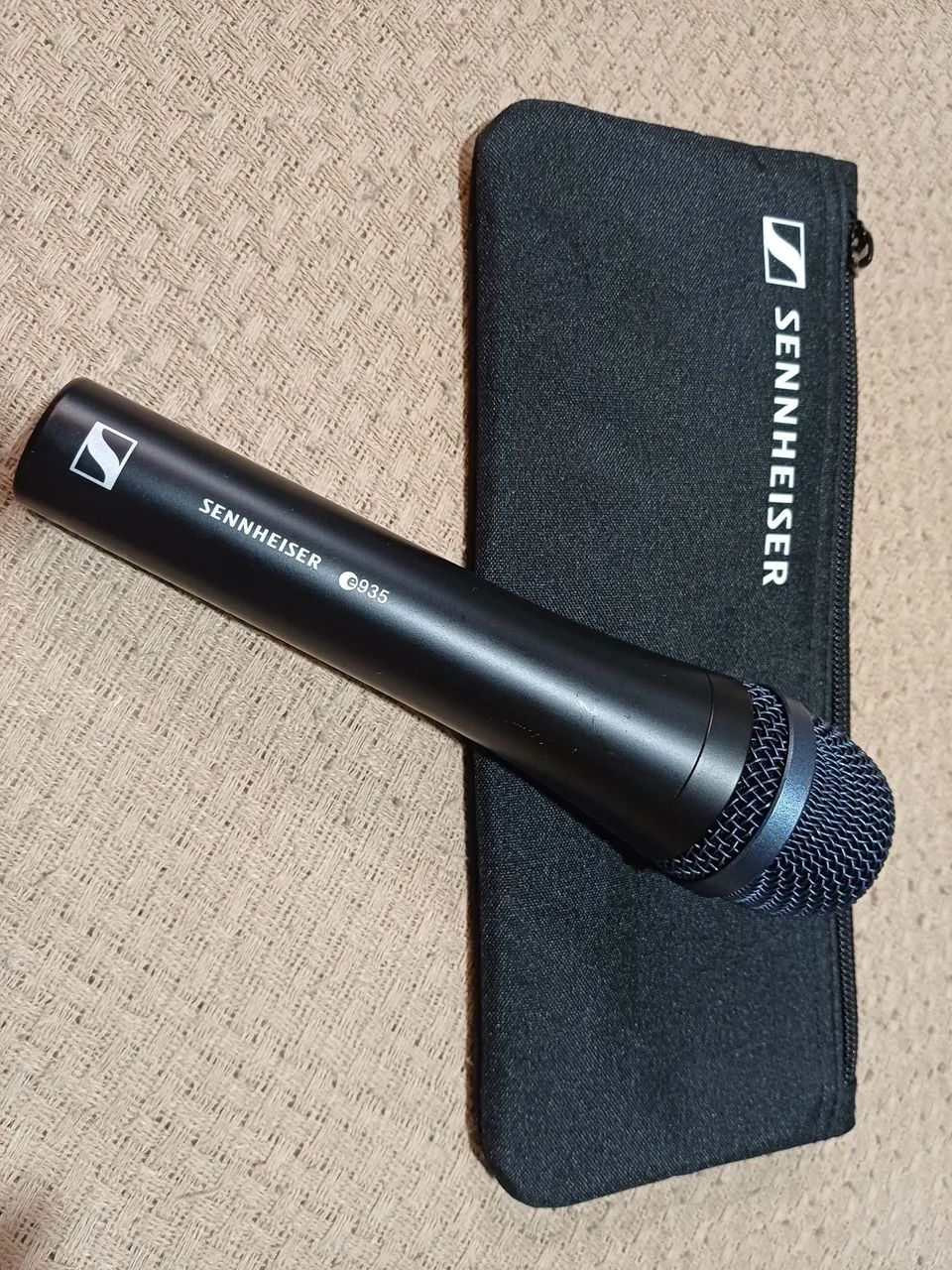 Microfone Sennheiser E935 Original Completo Na Caixa - Pouquíssimo Uso - Foto 4