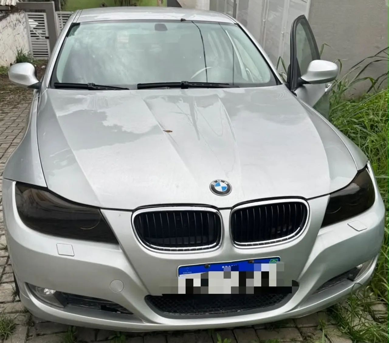 BMW 320I A 2010