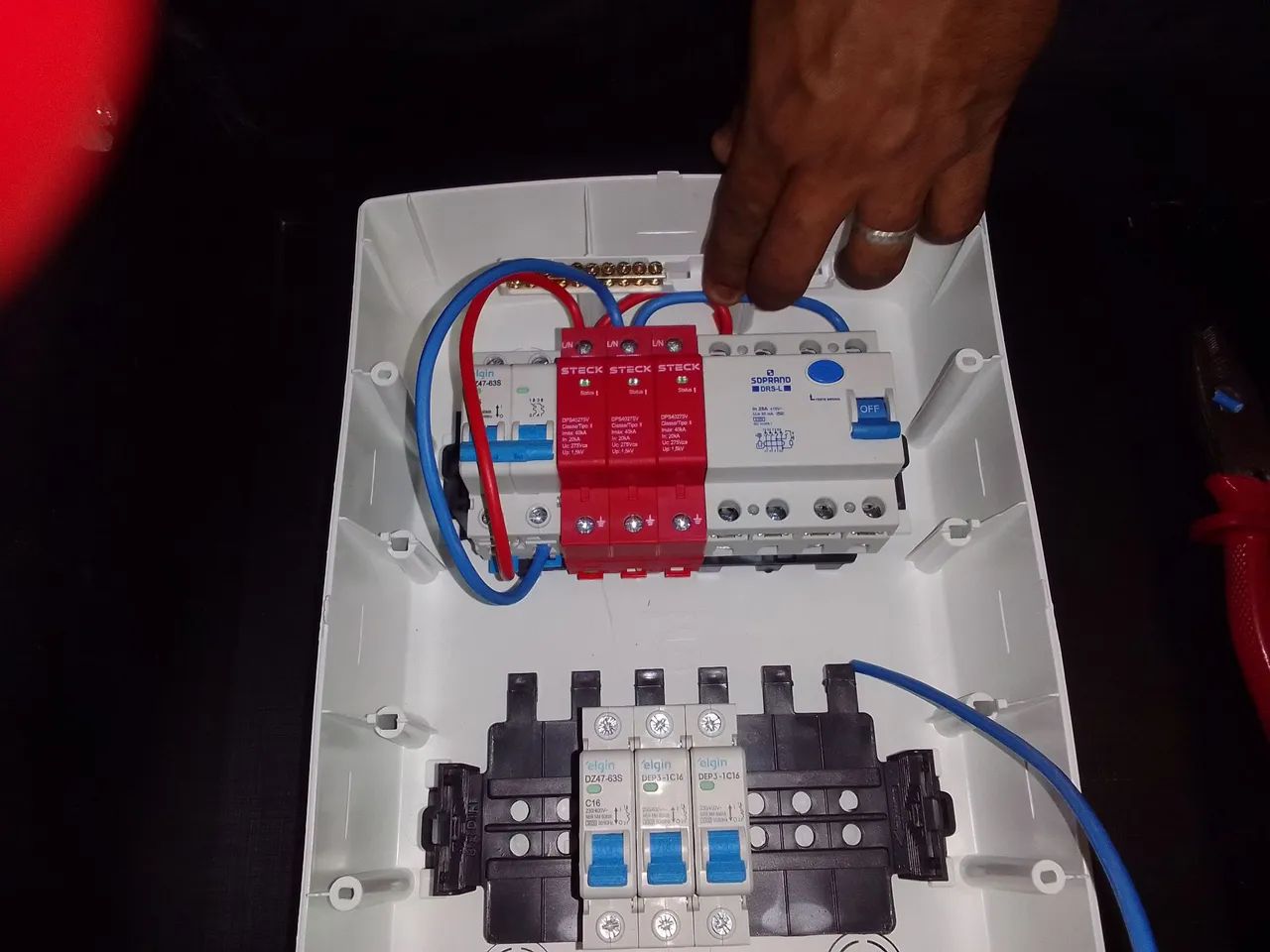 Eletricista Urgente  - Foto 4