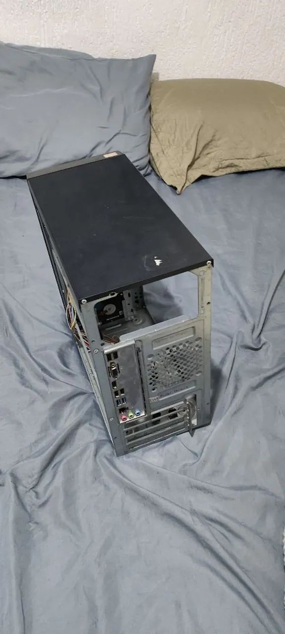 Gabinete com fonte placa e processador  - Foto 3