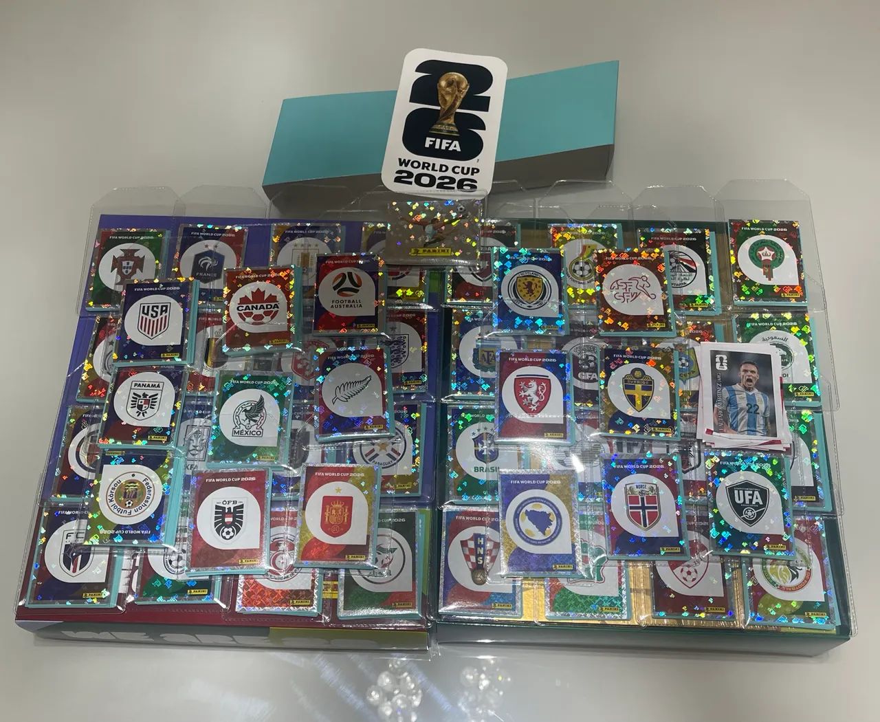 Kit Premium exclusivo Álbum da copa do mundo 2026 + TODAS AS 980 FIGURINHAS  - Foto 2