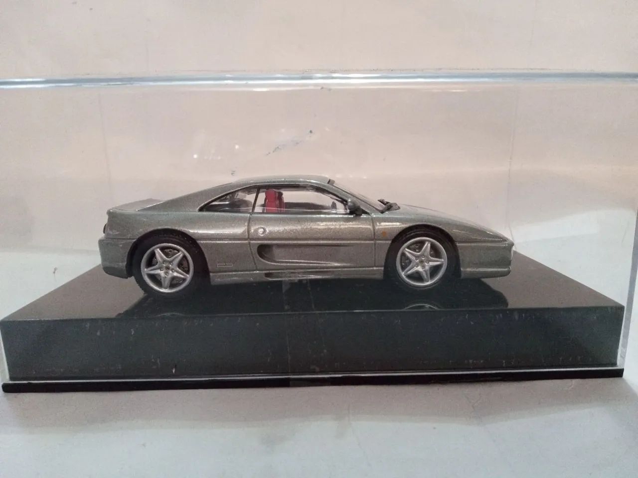 Miniatura Ferrari F 355berlinetta