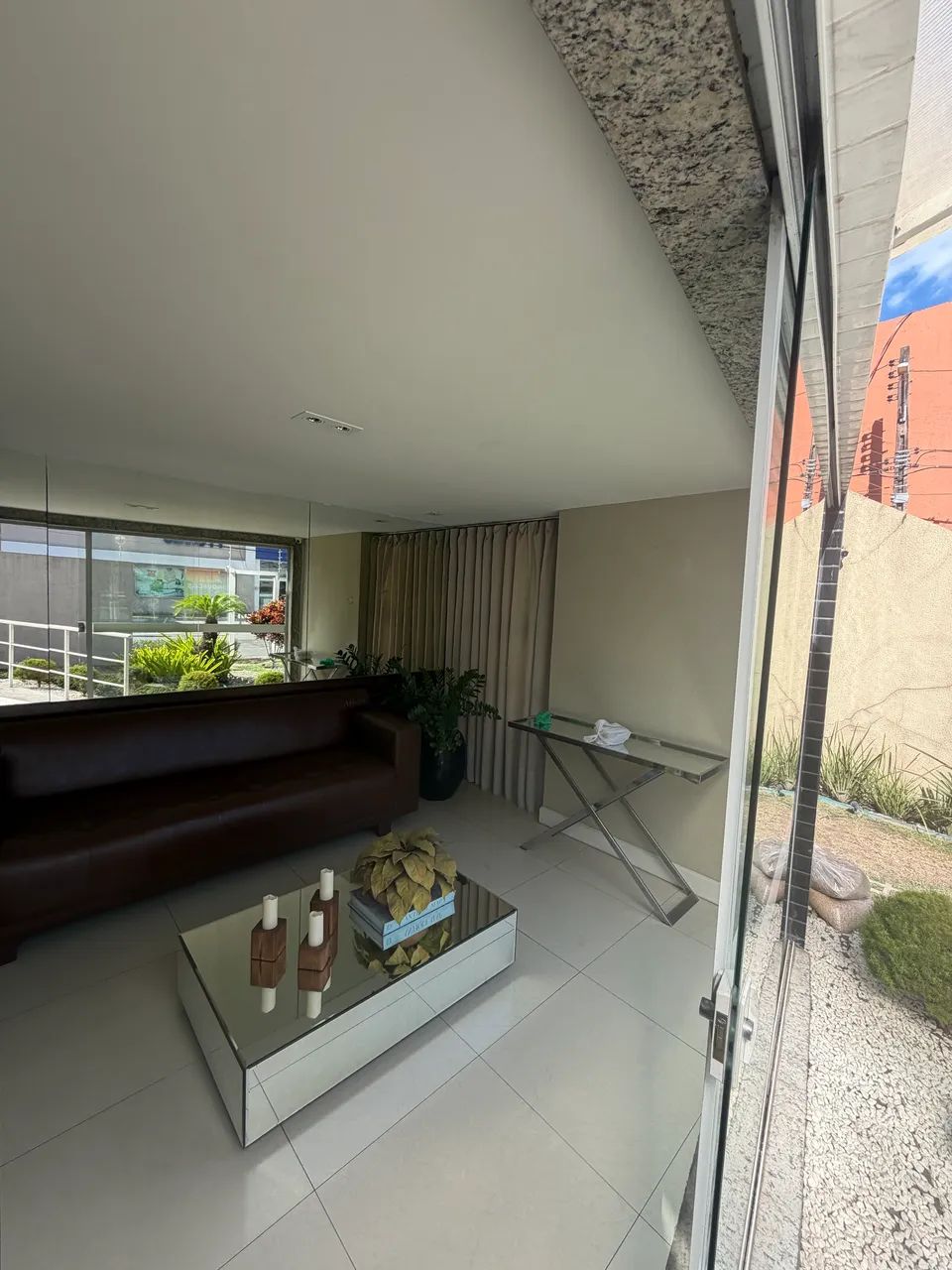ALUGO APARTAMENTO - Edifício Quantum Residence  - Foto 2