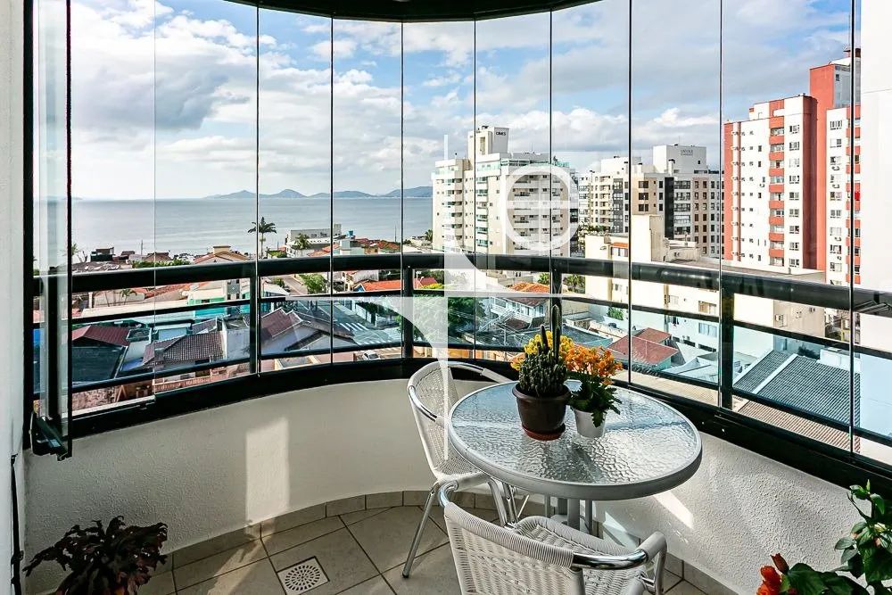 Apartamento Duplex 3 suítes no Balneário Estreito - Foto 2