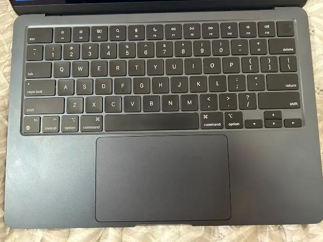 Macbook air m2 16gb - Foto 4
